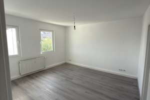 Helle 3-Zimmer-Wohnung mit Balkon in Solingen – Die vollständige Adresse der Immobilie erhältst du vom Anbieter., 42657 Burg/Höhscheid, Solingen – Vorschaubild 6
