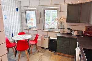 Exklusive 2,5-Zimmer-Terrassenwohnung mit lux. Innenausstattung mit Balkon und EBK mitten im Park – Merheimer Heide 36, 51103 Höhenberg, Köln – Vorschaubild 15
