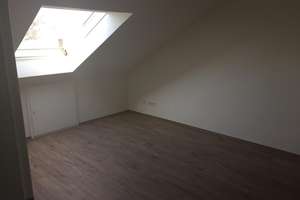 Helle 3 Zimmer DG Wohnung – Dreesbachstrasse 11, 68199 Neckarau, Mannheim – Vorschaubild 7