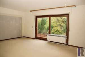 Neu im Angebot! Wohnhaus in Koblenz-Metternich – Die vollständige Adresse der Immobilie erhältst du vom Anbieter., 56072 Metternich, Koblenz – Vorschaubild 2