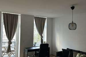 Wohnung in Friedrichshain ( All inclusive) voll Möbliert – Ebertystraße 32, 10249 Friedrichshain, Berlin – Vorschaubild 1