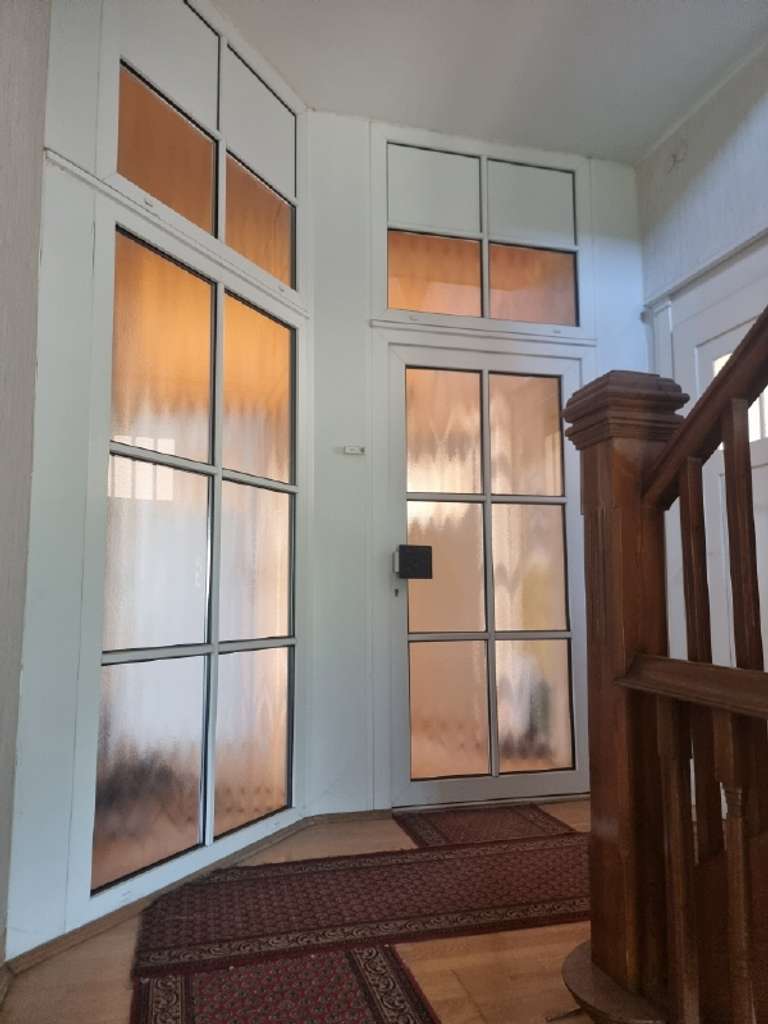 Immobilie in Neukirchen/Pleiße - Repräsentative Villa in schöner Randlage von Crimmitschau! - Bild 1