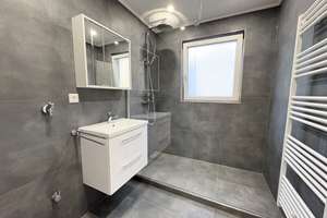 Vollständig modernisierte 3-Zimmer-Wohnung 
– Ideal für WG-Konzept – Die vollständige Adresse der Immobilie erhältst du vom Anbieter., 70327 Wangen, Stuttgart – Vorschaubild 9