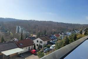 Traumhafte Dachgeschoss-Wohnung mit Dachterrasse in Stuttgart-Botnang – Die vollständige Adresse der Immobilie erhältst du vom Anbieter., 70195 Botnang-West, Stuttgart – Vorschaubild 2