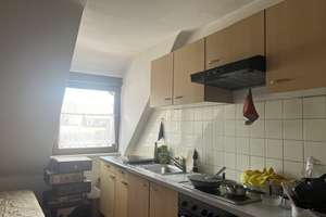 Charmante Dachgeschosswohnung mit schönem Ausblick in Pforzheim – Die vollständige Adresse der Immobilie erhältst du vom Anbieter., 75177 Nordstadt, Pforzheim – Vorschaubild 7
