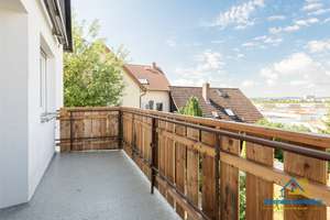 Traumhafter Domblick & Südwest-Hanglage: Großzügiges Wohnhaus mit Einliegerpotenzial – Die vollständige Adresse der Immobilie erhältst du vom Anbieter., 93055 Brandlberg-Keilberg, Regensburg – Vorschaubild 8