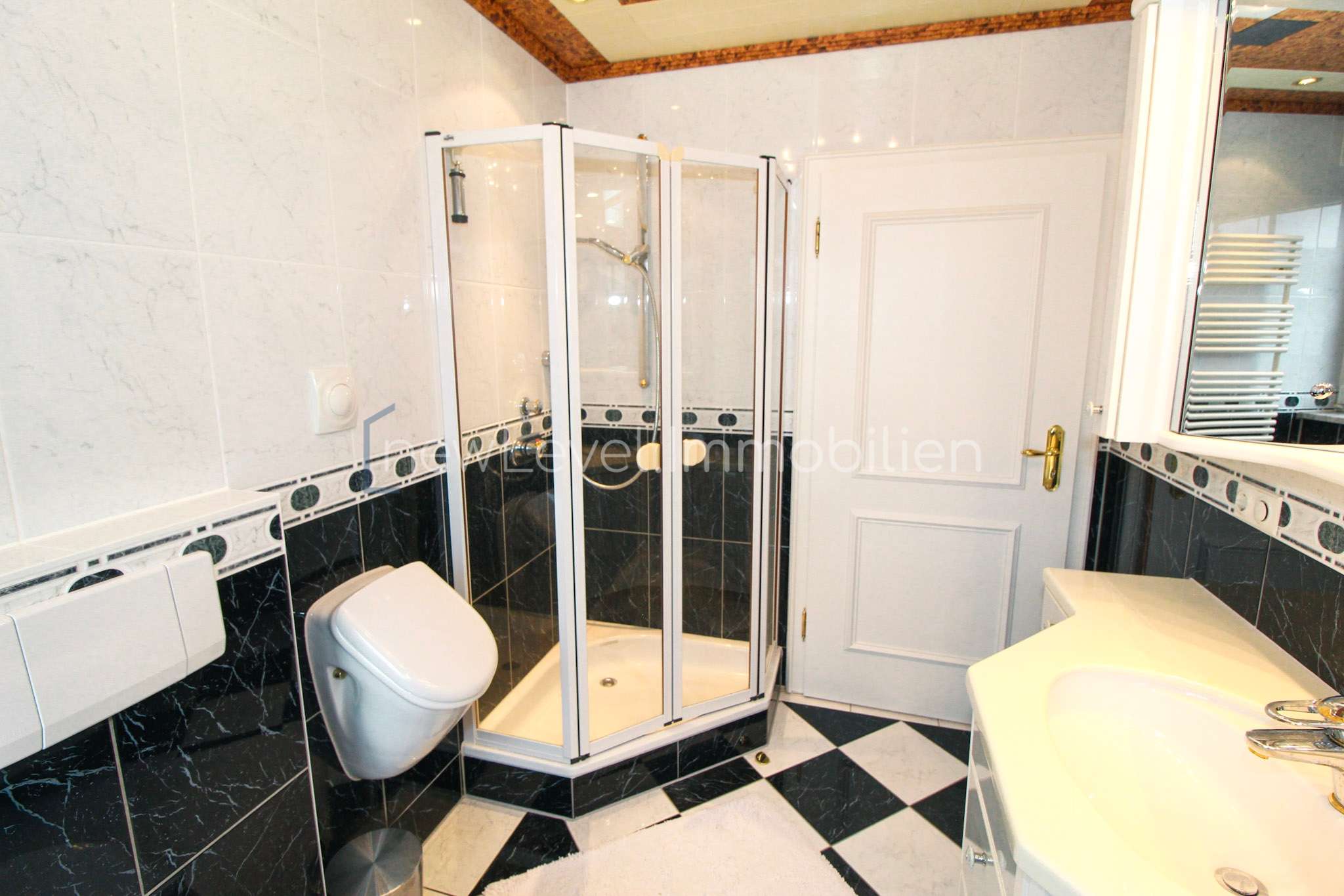 Immobilie in Apfeltrach - Wunderschönes Zweifamilienhaus mit gehobener Ausstattung - Bild 14