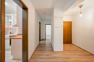 Mainnah wohnen im Frankfurter Ostend – Stilvolle 2-Zimmer-Wohnung mit Südbalkon & Tiefgarage – Die vollständige Adresse der Immobilie erhältst du vom Anbieter., 60314 Ostend, Frankfurt am Main – Vorschaubild 4
