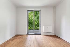 Innen charmanter Altbau, außen modern: Schöne Wohnung mit direktem Zugang zum Alsterwanderweg – Die vollständige Adresse der Immobilie erhältst du vom Anbieter., 22391 Ohlsdorf, Hamburg – Vorschaubild 8