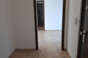Renovierte 3-Zimmer-Wohnung mit zwei Balkonen und tollem Ausblick in Erlangen – Schallershofer Str. 46, 91056 Steinforst, Erlangen – Vorschaubild 11