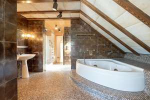 Property thumbnail 30