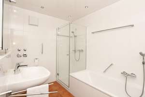 AIGNER - Großzügige 3-Zimmer-Wohnung im Hochparterre in Solln! – Die vollständige Adresse der Immobilie erhältst du vom Anbieter., 81477 Solln, München – Vorschaubild 11