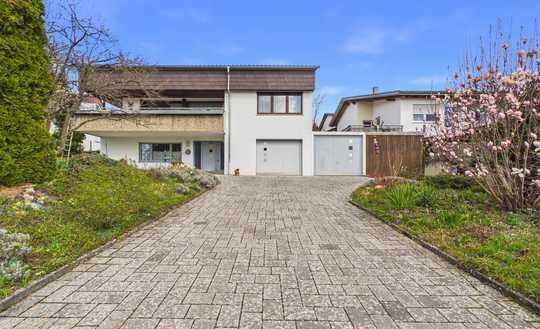 Ein Zuhause zum Ankommen und Wohlfühlen – Gepflegtes EFH  in Sackgassenlage von Grossbettlingen