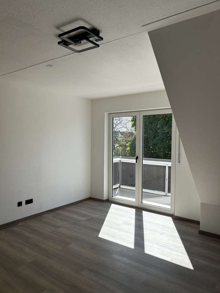 Immobilie in Köfering - Neurenovierte 2 Zimmerwohnung in Köfering - Bild 3