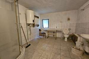 Entkerntes Einfamilienhaus in idyllischer Lage – Die vollständige Adresse der Immobilie erhältst du vom Anbieter., 2923 Horka – Vorschaubild 5