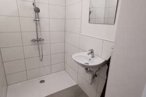 Stilvolle Lichtdurchflutete 2,5-Zimmer-Wohnung in Nürnberg – Die vollständige Adresse der Immobilie erhältst du vom Anbieter., 90461 Glockenhof, Nürnberg – Vorschaubild 8