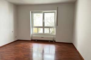 Ruhiger Westbalkon, sehr hell--freie Wohnung im Hochparterre-günstiges Hausgeld – Haidelweg 19a, 81241 Pasing, München – Vorschaubild 13