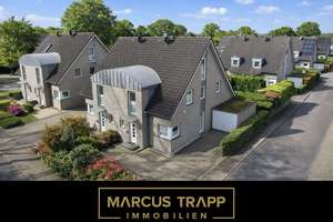 Attraktive Doppelhaushälfte mit Kamin, Garage, Terrasse und Garten in sehr guter Düsseldorfer Lage