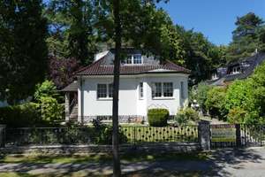FROHNAU! Ansprechendes Einfamilienhaus auf einem ca. 866 m² großen in bevorzugter Wohnlage – Die vollständige Adresse der Immobilie erhältst du vom Anbieter., 13465 Frohnau, Berlin – Vorschaubild 2