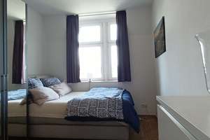 Helle Altbauwohnung mit Dachterrasse, offener Wohnküche & ruhiger Lage nahe Nordbahntrasse – Görlitzer Str. 33, 42277 Oberbarmen, Wuppertal – Vorschaubild 3