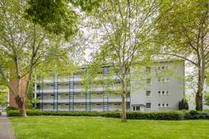 ***Schöne 1 Zimmer Wohnung in Duisdorf - Einbauküche und Balkon**** – Im Feldpütz 4, 53123 Bonn – Vorschaubild 2