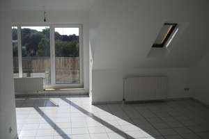 Schöne, helle 2 Zimmer-Wohnung mit Balkon in Buer!!!
