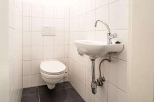 Altbauwohnung in der südlichen Vorstadt – Die vollständige Adresse der Immobilie erhältst du vom Anbieter., 56068 Süd, Koblenz – Vorschaubild 12
