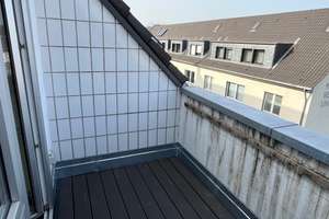 Helle und großzügige 2,5 Zimmer DG-Wohnung in Ehrenfeld – Die vollständige Adresse der Immobilie erhältst du vom Anbieter., 50825 Ehrenfeld (Ortsteil), Köln – Vorschaubild 13