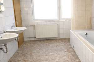 Großzügige 6-Zimmer-Altbauwohnung über zwei Etagen - Platz für die Familie im Herzen von Meisenheim – Untergasse 58, 55590 Meisenheim – Vorschaubild 6