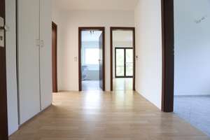 Schöne 2-Zimmer Whg. in Kirchrode mit großem Balkon – 30559 Kirchrode, Hannover – Vorschaubild 3
