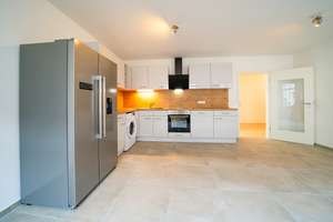 Große 5-RW*WG geeignet* EBK* 2 Bäder mit Dusche und WC* Balkon* Fahrstuhl* zentrale Lage* Top* – Schäferstraße 64, 1067 Friedrichstadt, Dresden – Vorschaubild 10