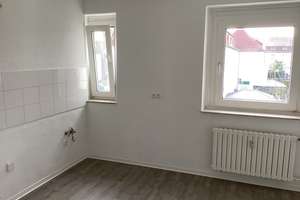 Wohnen im modernisierten Zuhause- günstige 2 Zimmerwohnung – Kufsteiner Str. 17, 45899 Horst, Gelsenkirchen – Vorschaubild 3