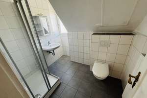 Frisch modernisiertes 1-2 Fam.-Wohnhaus mit mehreren Hallen/Garagen im stadtnahen Grün, Nfl. 900m² – Die vollständige Adresse der Immobilie erhältst du vom Anbieter., 97437 Haßfurt – Vorschaubild 36