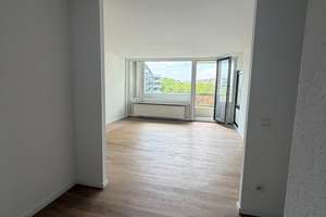 [LIS-10850] Moderne 4-Zimmer-Wohnung mit Balkon in Köln-Weiden