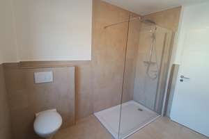 Großzügige 4,5-Zimmer-Wohnung mit Balkon in Ergoldsbach – Die vollständige Adresse der Immobilie erhältst du vom Anbieter., 84061 Ergoldsbach – Vorschaubild 6