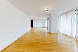 RE/MAX – Hochwertiges Penthouse mit Panoramablick – Die vollständige Adresse der Immobilie erhältst du vom Anbieter., 81373 Land in Sonne, München – Vorschaubild 4