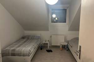 Zuhause mit 3 Zimmern in Solingen-Mitte – Konrad-Adenauer-Straße 26, 42651 Solingen-Mitte, Solingen – Vorschaubild 2