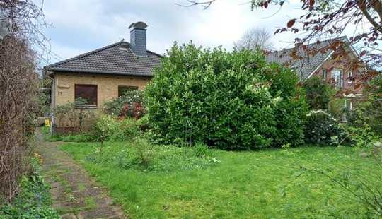 Bild von EFH von 1979 mit Keller & Garten, beste Wohnlage Nähe "Knoops-Park"- Provisionsfrei von PRIVAT