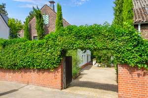 Einzigartiges Refugium  in Kaiserswerth mit separatem Praxis- /Bürohaus & großer Garage!!! – 40489 Kaiserswerth, Düsseldorf – Vorschaubild 3
