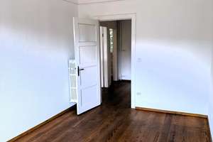 Klug geschnittene und perfekt gelegene 2-Zimmer-Altbauwohnung in Eimsbüttel
*** Provisionsfrei *** – Die vollständige Adresse der Immobilie erhältst du vom Anbieter., 20259 Eimsbüttel (Ortsteil), Hamburg – Vorschaubild 8