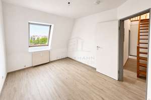 ca. 84 m² - Großzügige 2,5 Zimmer-Maisonette-Wohnung mit Aufzug, Balkon und TG-Stellplatz – Albert-Schweitzer-Straße 24, 18147 Toitenwinkel, Rostock – Vorschaubild 4