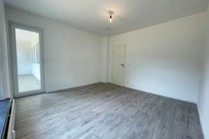 *Balkonwohnung*modernisiert*Wannenbad*gedämmtes Haus*ruhige Lage* – Bandstr. 128, 45359 Bedingrade, Essen – Vorschaubild 9