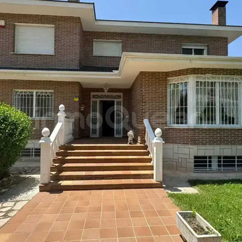 Verkauf Einfamilienhaus in Villar del Olmo REES40087