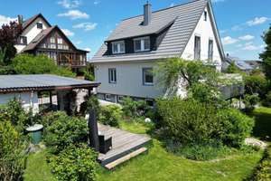 Charmantes Ein- bis Zweifamilienhaus mit idyllischem Garten – Die vollständige Adresse der Immobilie erhältst du vom Anbieter., 75392 Deckenpfronn – Vorschaubild 2