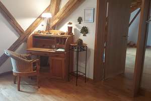 Altstadt Regensburg, Bismarckplatz: Großzügige 2 1/2 Zimmer-Dachgeschoss Wohnung mit großer Galerie – Die vollständige Adresse der Immobilie erhältst du vom Anbieter., 93047 Innenstadt, Regensburg – Vorschaubild 8