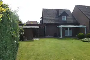 RESERVIERT - Doppelhaushälfte mit paradiesischem Garten im Ortskern von Rheda – Gütersloh (Kreis) – Vorschaubild 1