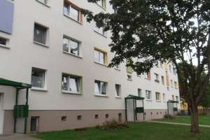 Provisionsfrei: leerstehende 3-Raumwohnung mit großem Balkon – Hans-Grade-Straße 44, 39130 Neu Olvenstedt, Magdeburg – Vorschaubild 2