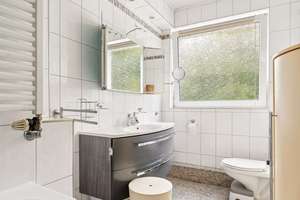 Viel Platz zum Leben: 5-Zimmer-Wohnung mit Balkon u. Stellplatz in RS-Lüttringhausen – Die vollständige Adresse der Immobilie erhältst du vom Anbieter., 42899 Dörrenberg, Remscheid – Vorschaubild 9