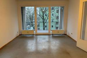 Lichtdurchflutet & zentral - Freundliche Wohnung sucht neue Mieter! – Große-Leege-Straße 52 A, 13055 Alt-Hohenschönhausen, Berlin – Vorschaubild 1