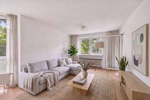 Bezugsfreie 2-Zimmer-Wohnung mit Loggia und Blick ins Grüne – Die vollständige Adresse der Immobilie erhältst du vom Anbieter., 12439 Niederschöneweide, Berlin – Vorschaubild 2